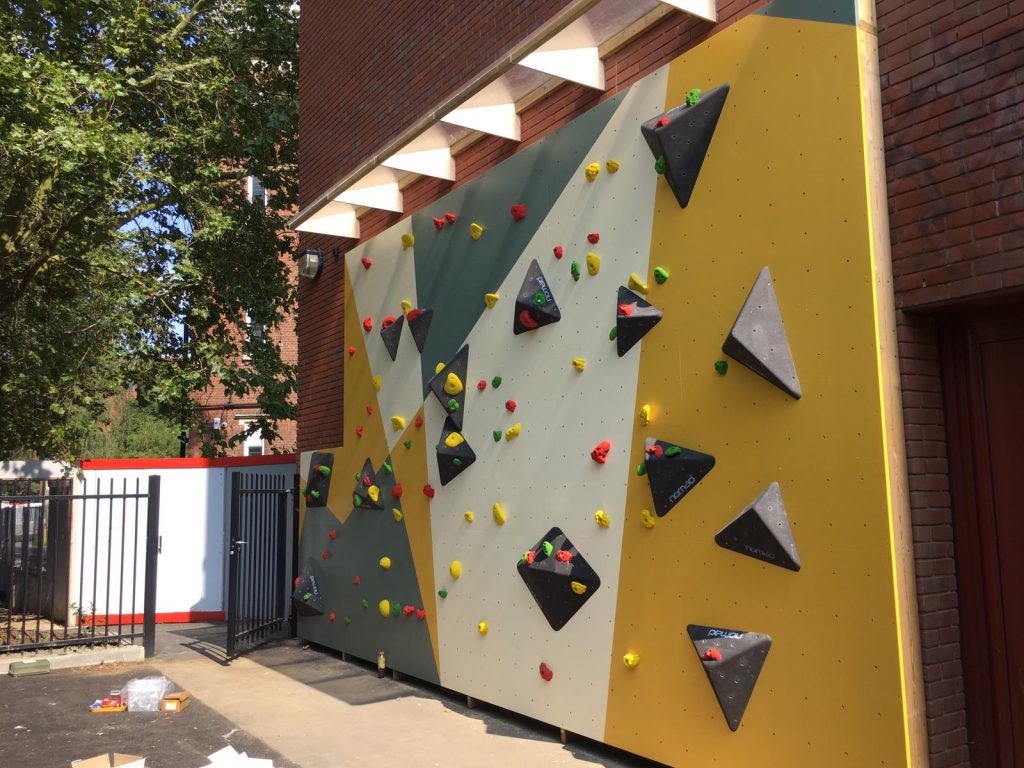interactive sports leisure isl blog 0003 building traverse climbing wall 3 multiplay install outdoor climbing wall school dulwich london complete