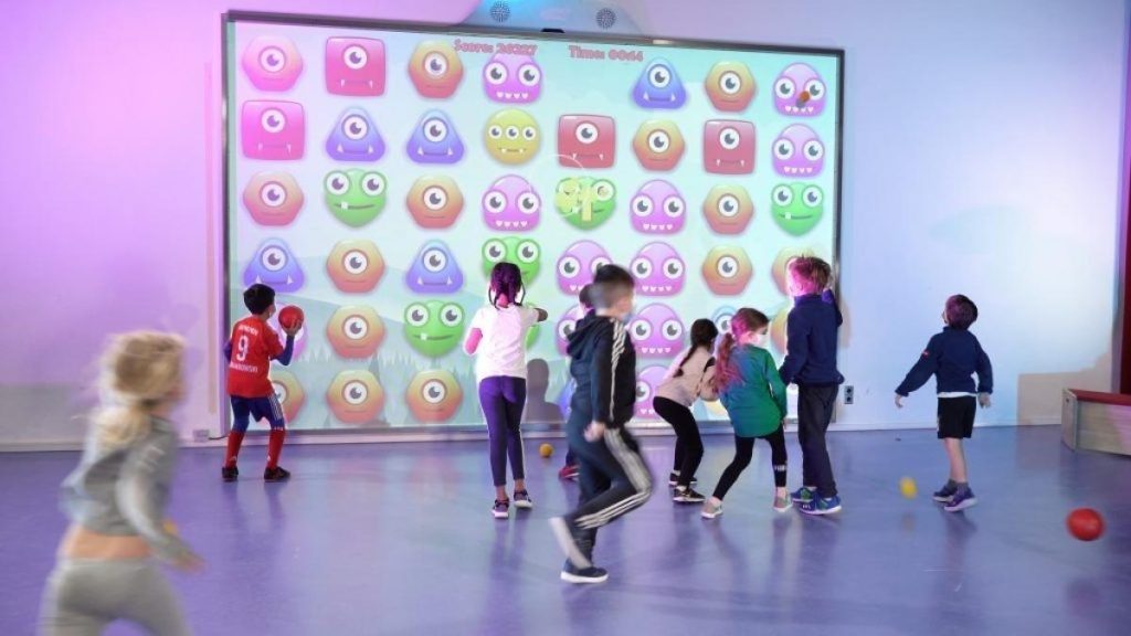 interactive sports leisure isl blog 2 fun with balls lymb.io multiball n06 school fuhrichstr germany