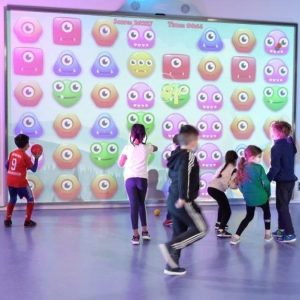 Event Hire 9 interactive sports leisure isl fitness gaming fun with balls lymb.io multiball crsl1 school fuhrichstr germany v1 kids playing c 675x675 1
